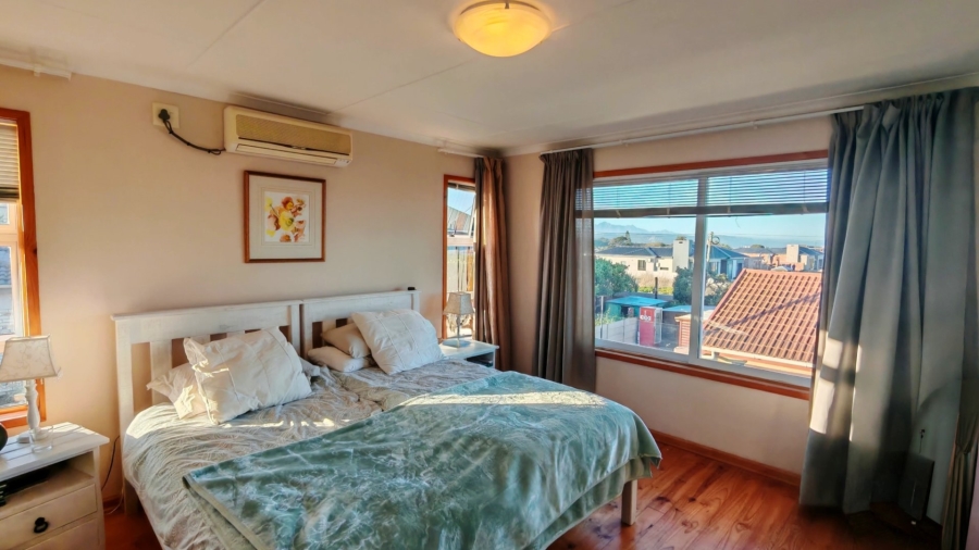4 Bedroom Property for Sale in Tergniet Western Cape